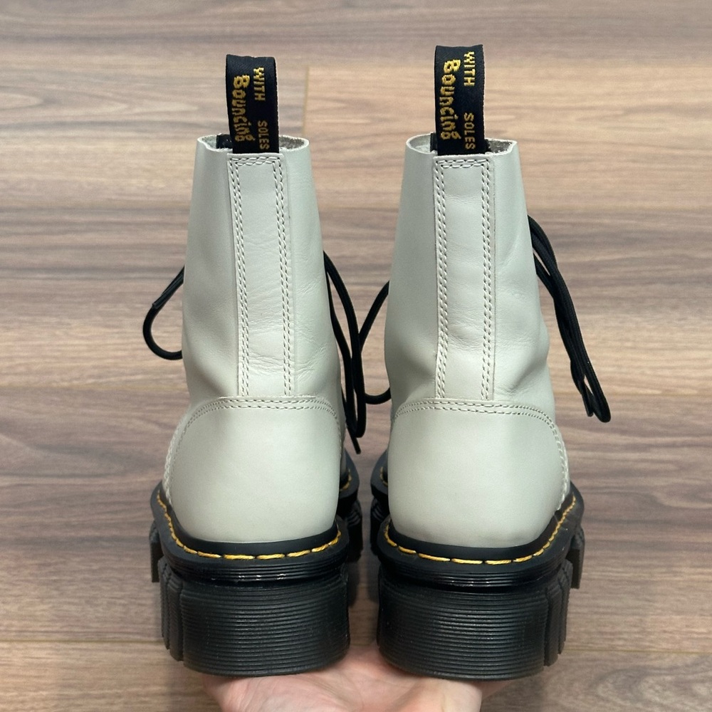 Dr. Martens Audrick 8-Eye Nappa Leather Platform Ankle Boots Cobblestone Grey 9 - Picture 6 of 13